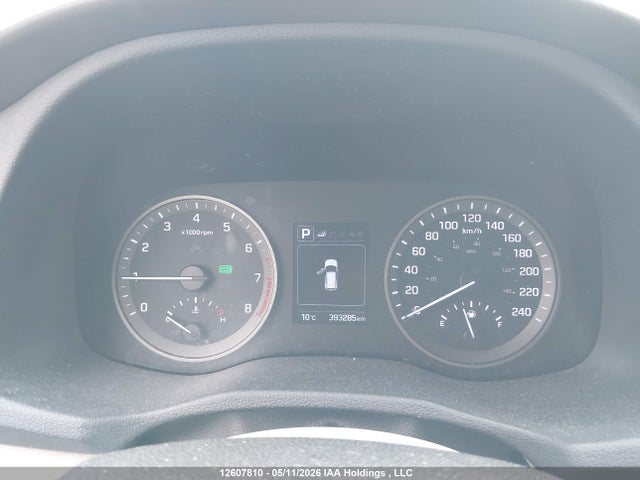 KM8J3CA48HU562128 Hyundai Tucson