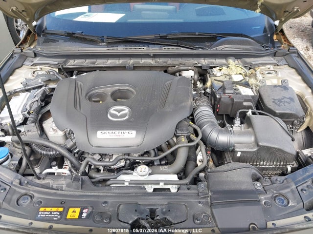 JM1BPBJY4S1795619 Mazda Mazda3 Suna