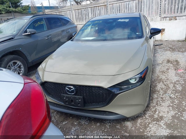 JM1BPBJY4S1795619 Mazda Mazda3 Suna