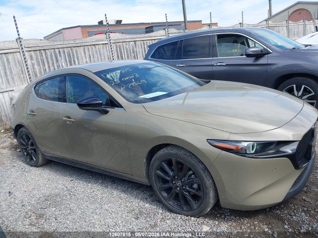 JM1BPBJY4S1795619 Mazda Mazda3 Suna