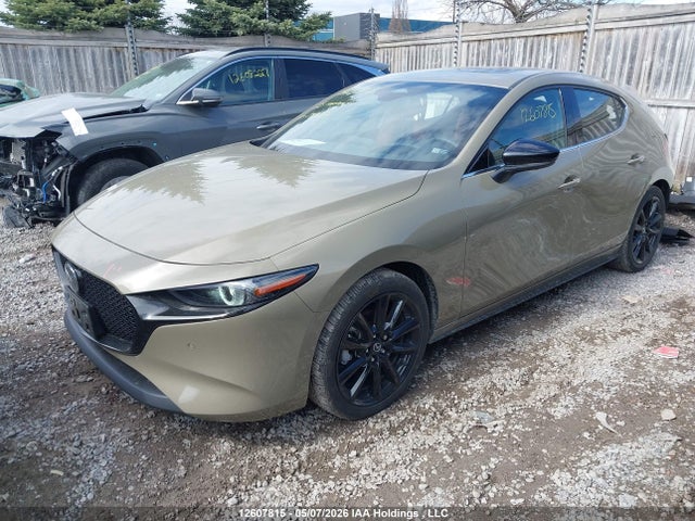 JM1BPBJY4S1795619 Mazda Mazda3 Suna