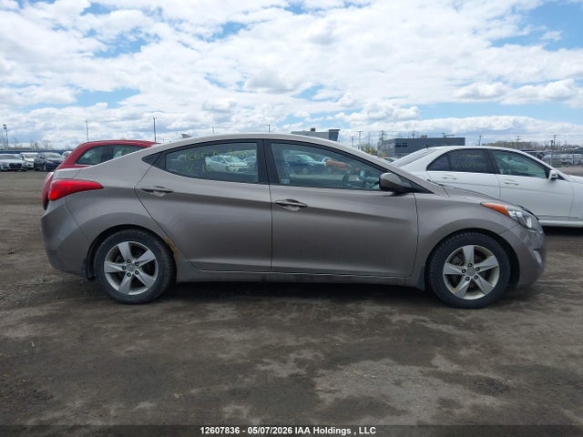 12607836 :رقم المزاد ، 5NPDH4AE1CH122711 vin ، 2012 Hyundai Elantra مزاد بيع