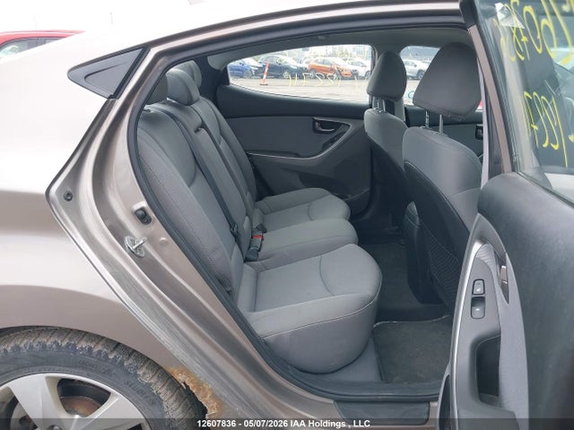 12607836 :رقم المزاد ، 5NPDH4AE1CH122711 vin ، 2012 Hyundai Elantra مزاد بيع