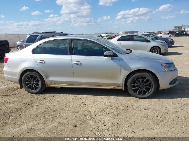2013 Volkswagen Jetta Tdi მანქანა იყიდება აუქციონზე, vin: 3VW3L7AJ7DM450281, აუქციონის ნომერი: 12607841