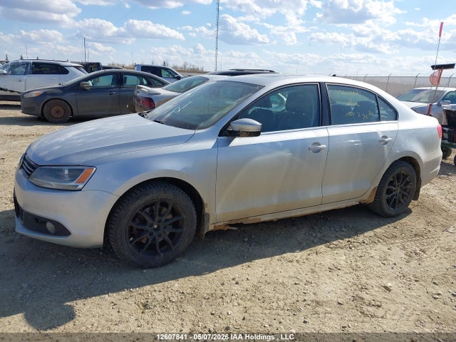 2013 Volkswagen Jetta Tdi მანქანა იყიდება აუქციონზე, vin: 3VW3L7AJ7DM450281, აუქციონის ნომერი: 12607841