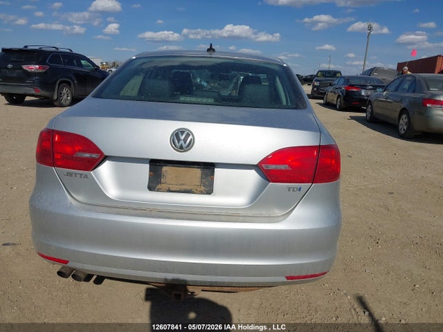 2013 Volkswagen Jetta Tdi მანქანა იყიდება აუქციონზე, vin: 3VW3L7AJ7DM450281, აუქციონის ნომერი: 12607841