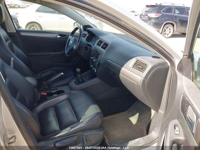 2013 Volkswagen Jetta Tdi მანქანა იყიდება აუქციონზე, vin: 3VW3L7AJ7DM450281, აუქციონის ნომერი: 12607841