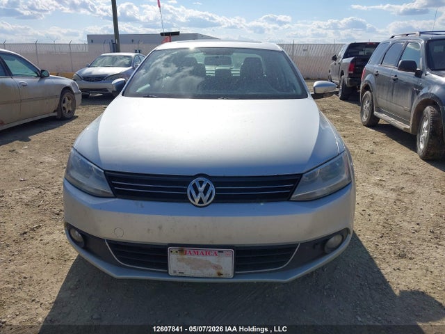 2013 Volkswagen Jetta Tdi მანქანა იყიდება აუქციონზე, vin: 3VW3L7AJ7DM450281, აუქციონის ნომერი: 12607841