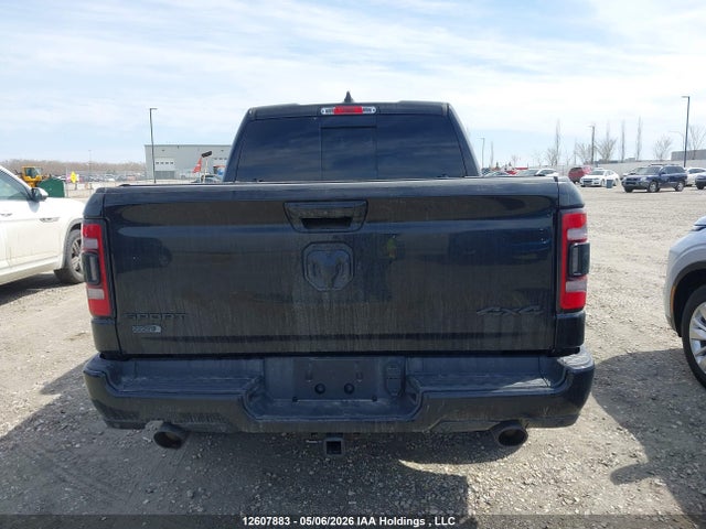 1C6SRFLTXLN175572 RAM 1500 Rebel