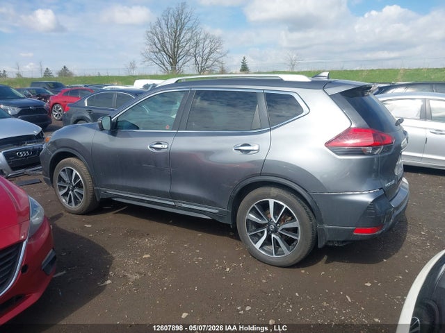 5N1AT2MV1HC782358 Nissan Rogue