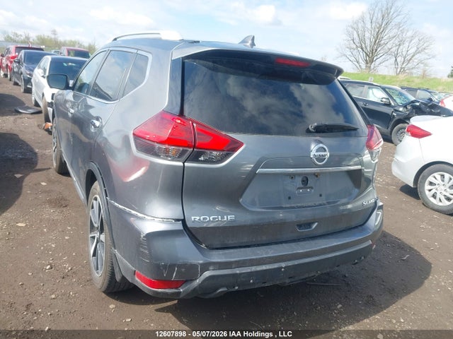 5N1AT2MV1HC782358 Nissan Rogue