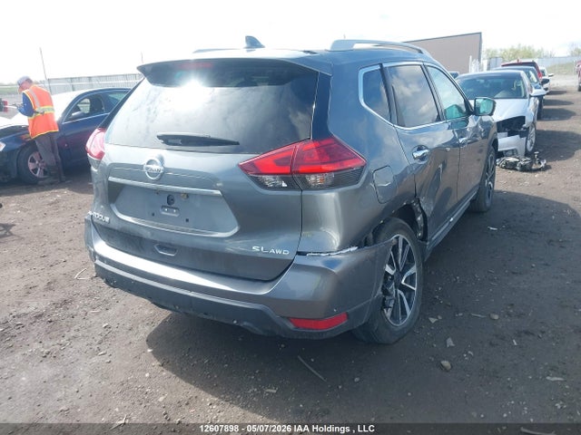 5N1AT2MV1HC782358 Nissan Rogue