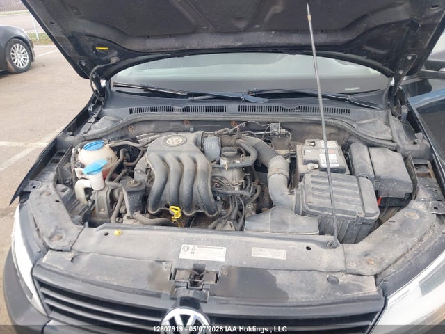 3VW2K7AJ7EM427731 Volkswagen JETTA S