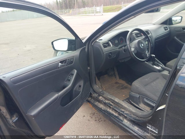 2014 Volkswagen Jetta S მანქანა იყიდება აუქციონზე, vin: 3VW2K7AJ7EM427731, აუქციონის ნომერი: 12607919