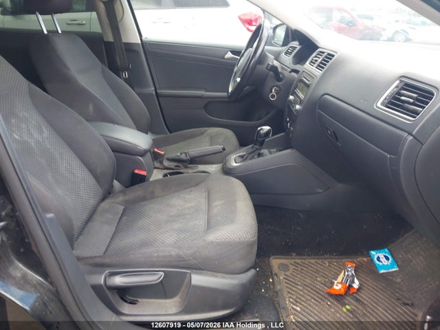 2014 Volkswagen Jetta S მანქანა იყიდება აუქციონზე, vin: 3VW2K7AJ7EM427731, აუქციონის ნომერი: 12607919