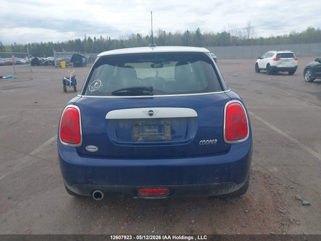 WMWXS5C54FT828506 Mini 5 Door Cooper