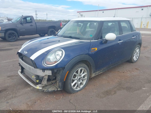 WMWXS5C54FT828506 Mini 5 Door Cooper