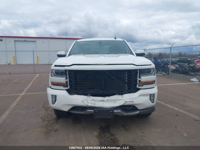 3GCUKREC8JG258931 Chevrolet Silverado 1500 2lt