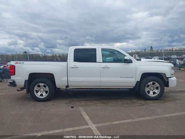 3GCUKREC8JG258931 Chevrolet Silverado 1500 2lt