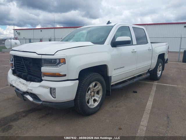 3GCUKREC8JG258931 Chevrolet Silverado 1500 2lt