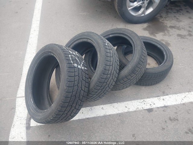 KMHCU5AEXHU339793 Hyundai Accent Sport