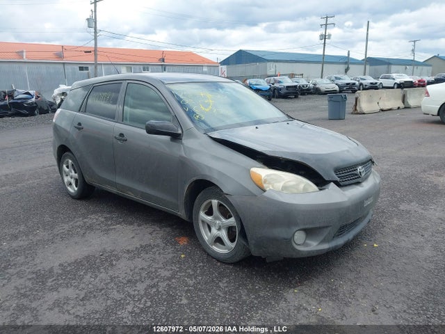 12607972 :رقم المزاد ، 2T1KR32E28C688254 vin ، 2008 Toyota Matrix Xr مزاد بيع