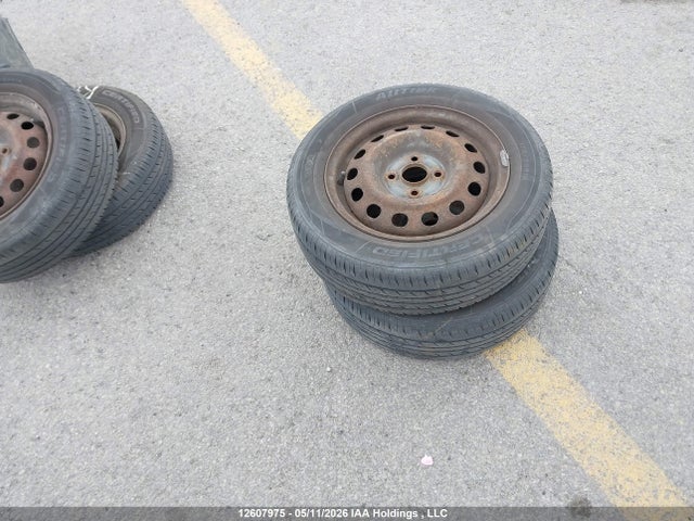 12607975 :رقم المزاد ، JTDKT923475030949 vin ، 2007 Toyota Yaris مزاد بيع