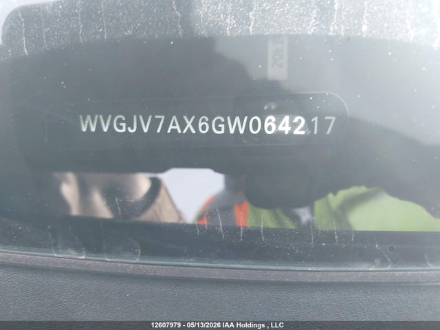 WVGJV7AX6GW064217 Volkswagen Tiguan Comfortline/highline/special Edition