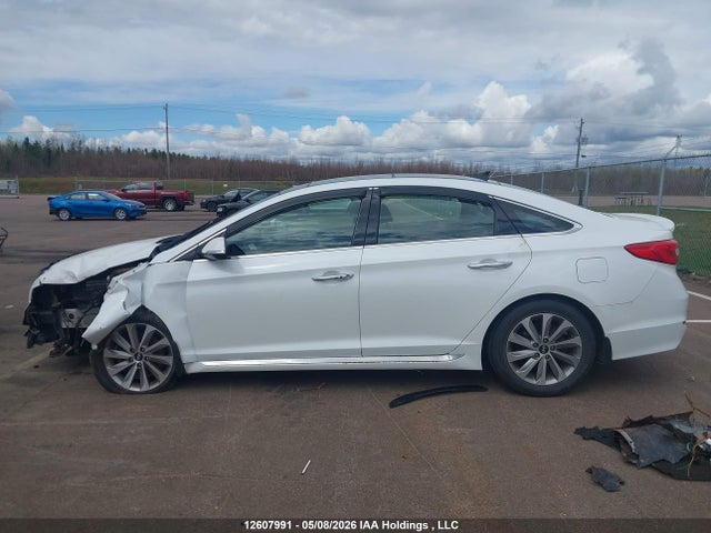 2015 Hyundai Sonata Sport Tech მანქანა იყიდება აუქციონზე, vin: 5NPE34AF7FH253559, აუქციონის ნომერი: 12607991