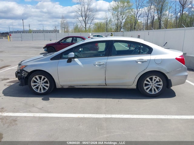 Продажа на аукционе авто 2012 Honda Civic Ex, vin: 2HGFB2F58CH103252, номер лота: 12608020