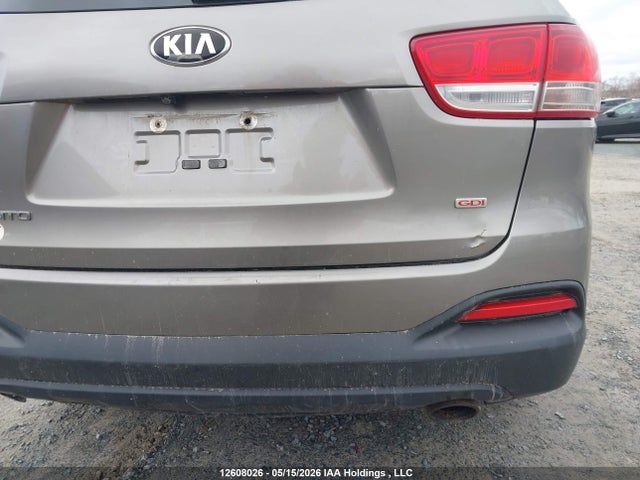 12608026 :رقم المزاد ، 5XYPG4A33JG398522 vin ، 2018 Kia Sorento Lx/l مزاد بيع