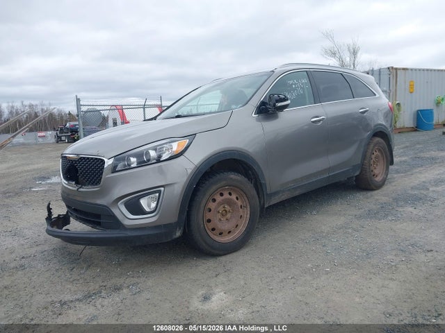 12608026 :رقم المزاد ، 5XYPG4A33JG398522 vin ، 2018 Kia Sorento Lx/l مزاد بيع