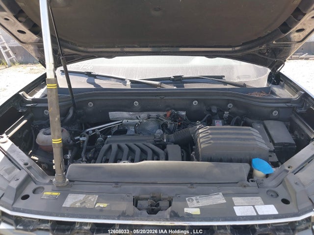 Продаж на аукціоні авто 2018 Volkswagen Atlas Sel Premium, vin: 1V2NR2CA7JC517371, номер лоту: 12608033