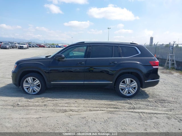 Продаж на аукціоні авто 2018 Volkswagen Atlas Sel Premium, vin: 1V2NR2CA7JC517371, номер лоту: 12608033