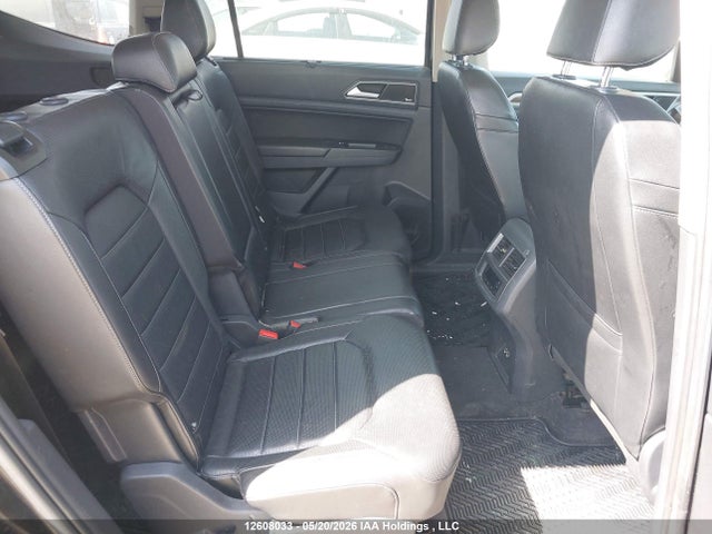 Продаж на аукціоні авто 2018 Volkswagen Atlas Sel Premium, vin: 1V2NR2CA7JC517371, номер лоту: 12608033