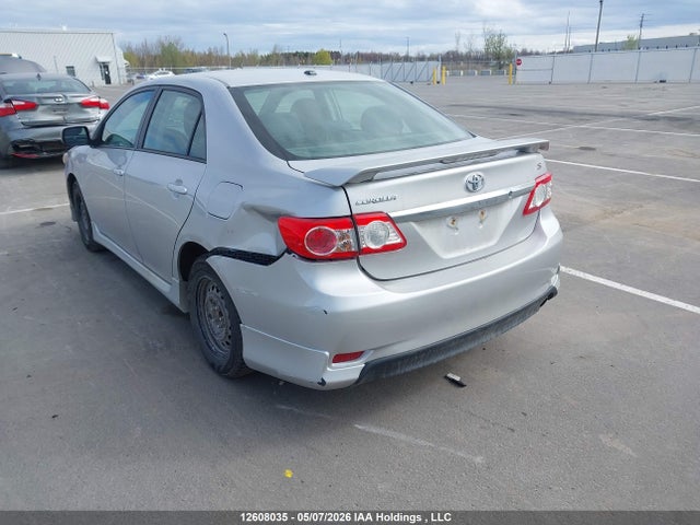 2011 Toyota Corolla S მანქანა იყიდება აუქციონზე, vin: 2T1BU4EE3BC552190, აუქციონის ნომერი: 12608035