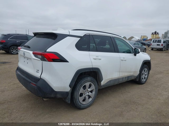 2021 Toyota Rav4 Le მანქანა იყიდება აუქციონზე, vin: 2T3B1RFV3MW216228, აუქციონის ნომერი: 12576289
