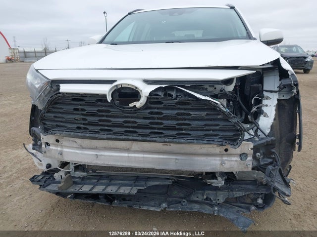 2021 Toyota Rav4 Le მანქანა იყიდება აუქციონზე, vin: 2T3B1RFV3MW216228, აუქციონის ნომერი: 12576289