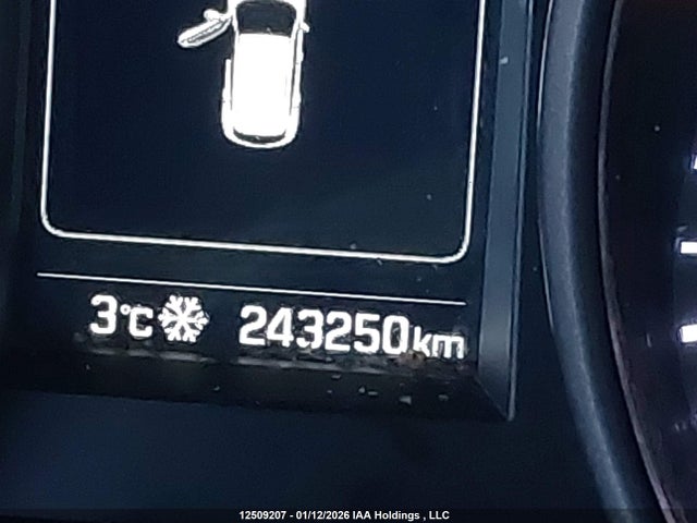 5NMZUDLBXJH053189 Hyundai Santa Fe Sport 2.4 Premium