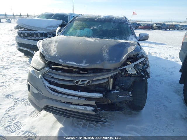 5NMZUDLBXJH053189 Hyundai Santa Fe Sport 2.4 Premium