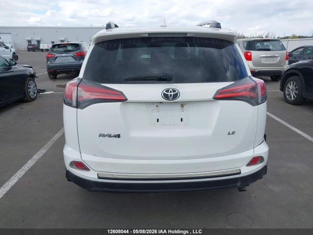 12608044 :رقم المزاد ، 2T3ZFREV2JW435422 vin ، 2018 Toyota Rav4 Le مزاد بيع