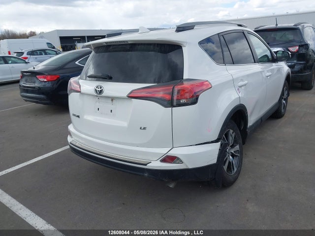 12608044 :رقم المزاد ، 2T3ZFREV2JW435422 vin ، 2018 Toyota Rav4 Le مزاد بيع