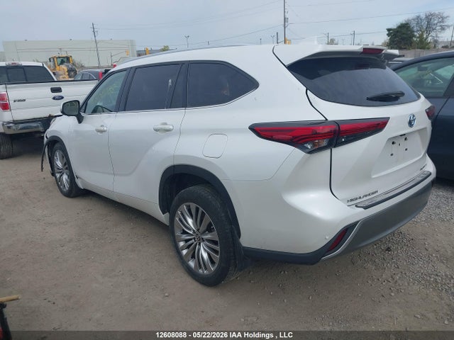 Продаж на аукціоні авто 2023 Toyota Highlander Hybrid Hybrid, vin: 5TDEBRCHXPS578670, номер лоту: 12608088