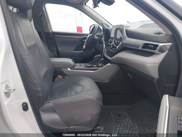 Продаж на аукціоні авто 2023 Toyota Highlander Hybrid Hybrid, vin: 5TDEBRCHXPS578670, номер лоту: 12608088