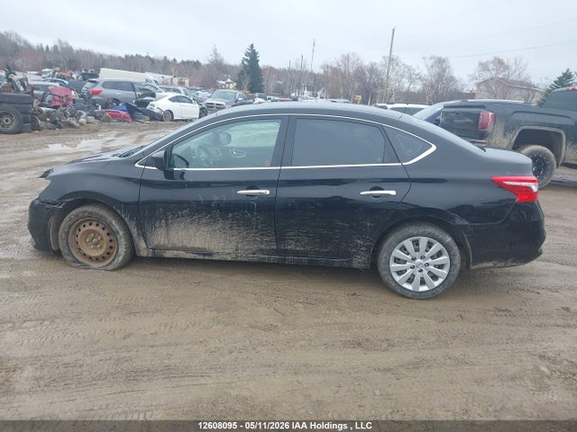 2018 Nissan Sentra S/sv/sr/sl მანქანა იყიდება აუქციონზე, vin: 3N1AB7AP6JY212379, აუქციონის ნომერი: 12608095