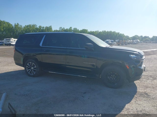 Продаж на аукціоні авто 2021 Chevrolet Suburban K1500 Lt, vin: 1GNSKCKD9MR486000, номер лоту: 12608099