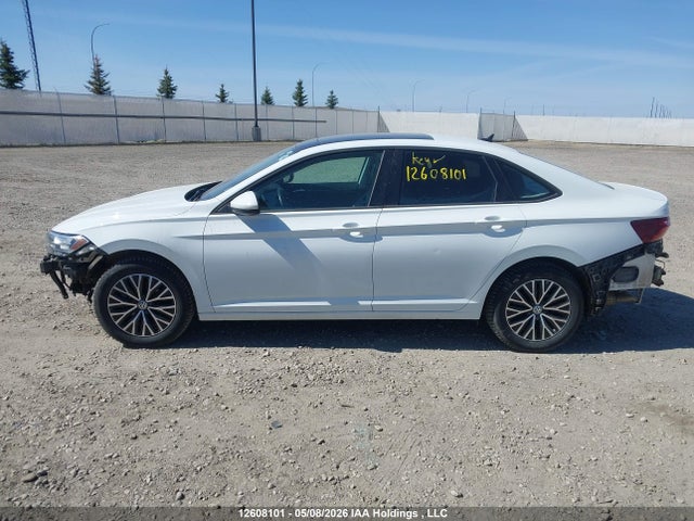 3VWE57BU6MM016607 Volkswagen JETTA SEL