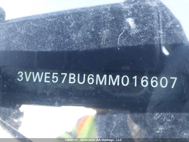3VWE57BU6MM016607 Volkswagen JETTA SEL
