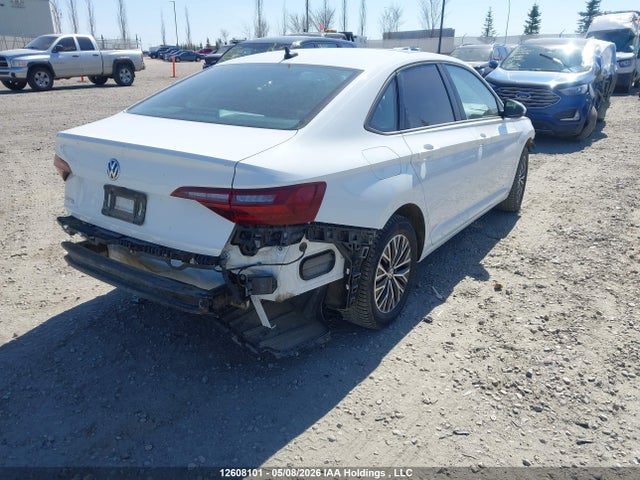 3VWE57BU6MM016607 Volkswagen JETTA SEL