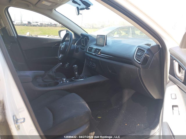 JM1BM1V73E1119025 Mazda Mazda3 Gs-sky